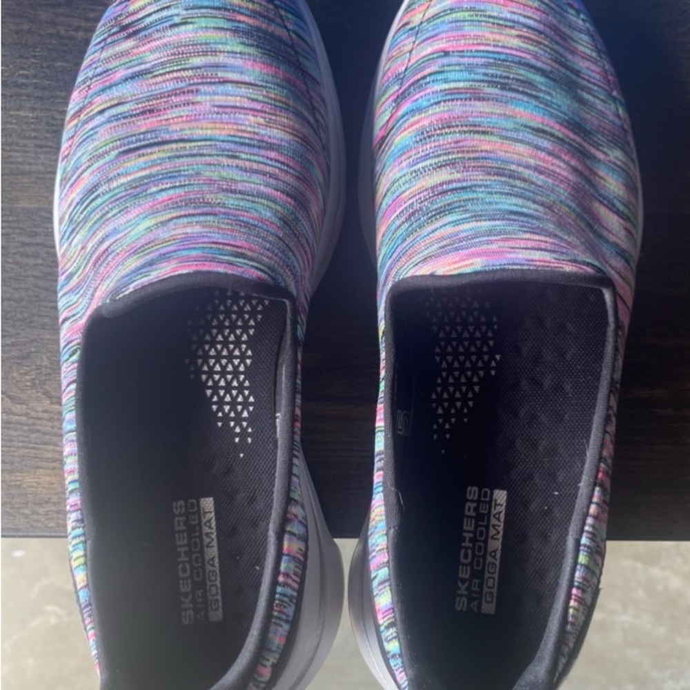 Skechers Go Walk Modern Knit Sneakers Pink Blue White